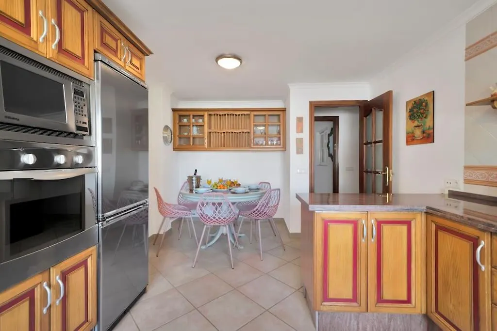 Apartamento En El Centro De San Pedro Con Parking - Del Valle 72 1 Marbella Spanje