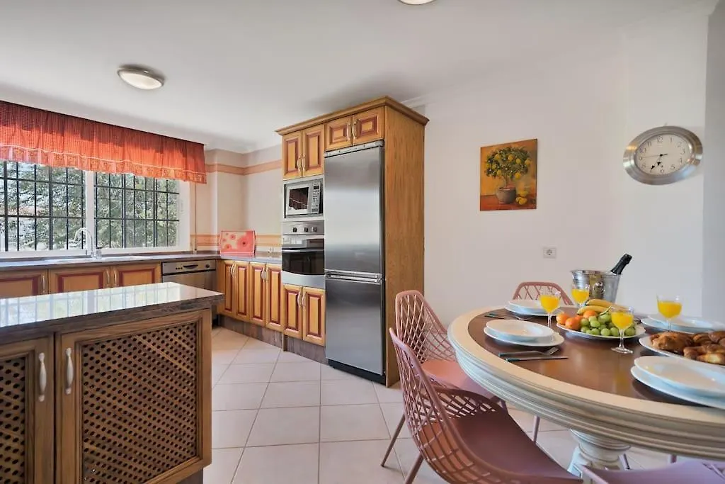 Apartamento En El Centro De San Pedro Con Parking - Del Valle 72 1 Marbella Apartment