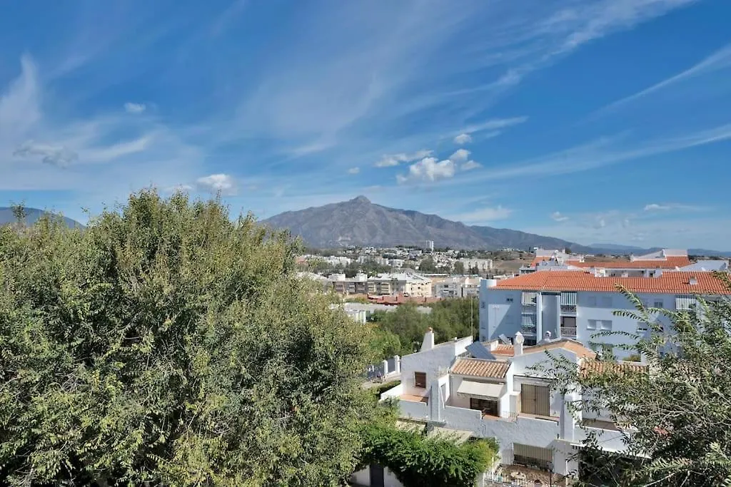 Apartamento En El Centro De San Pedro Con Parking - Del Valle 72 1 Marbella 0*,  Spain