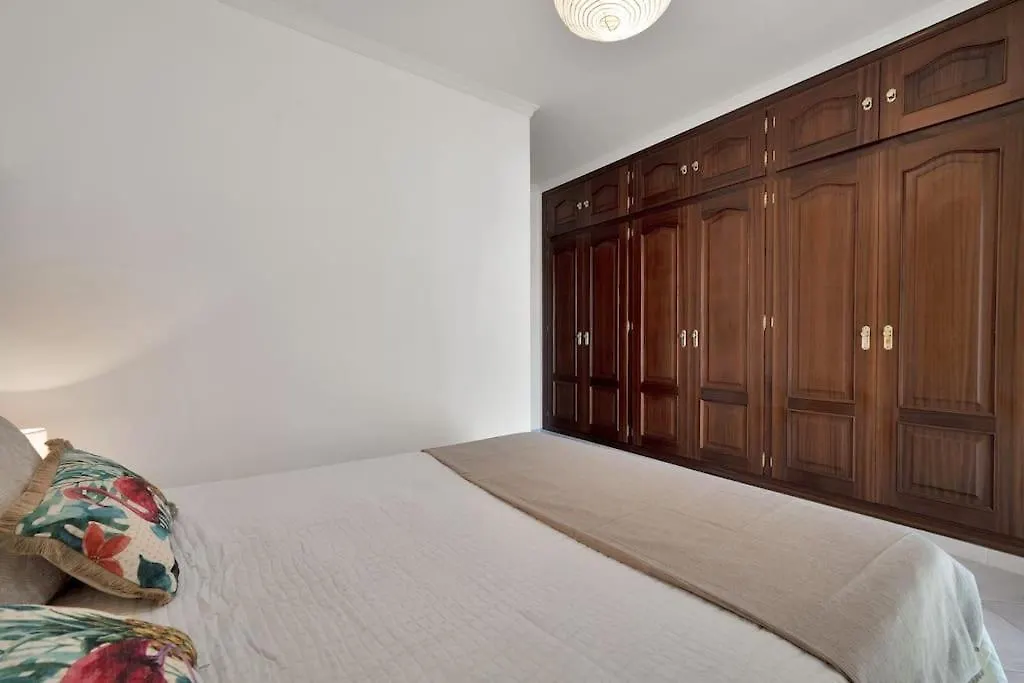 Apartamento En El Centro De San Pedro Con Parking - Del Valle 72 1 Marbella 0*,